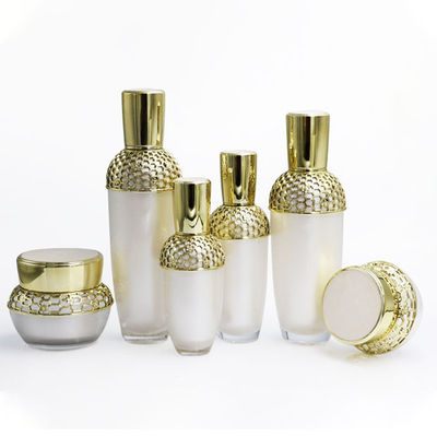 Set kemasan kosmetik dengan tutup sekrup Kemasan produk kosmetik 50ml 60ml 100ml 120ml