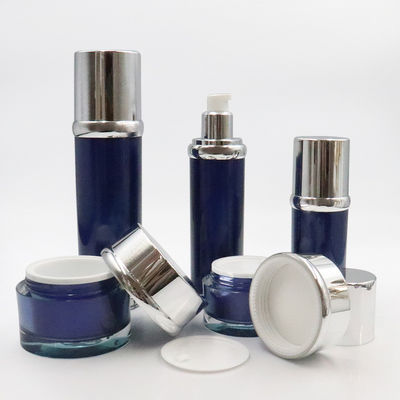 Set Kemasan Kosmetik Pump And Cap yang Disesuaikan Dengan Cap Akrilik