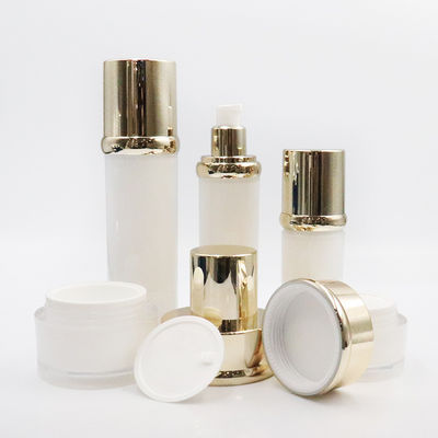 Set Kemasan Kosmetik Pump And Cap yang Disesuaikan Dengan Cap Akrilik